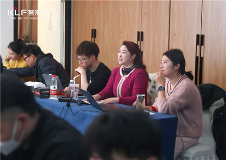 【幸福年】350vip浦京集团家居总裁魏金华温暖回顾“幸福文化”的历程